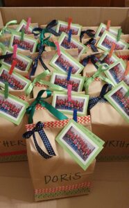 Die fleissigsten Turner erhielten jeweils ein kleines Präsent